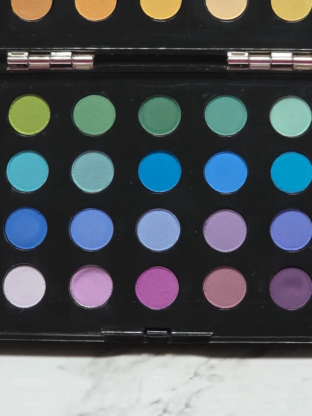Bobbi Brown bobbi brown